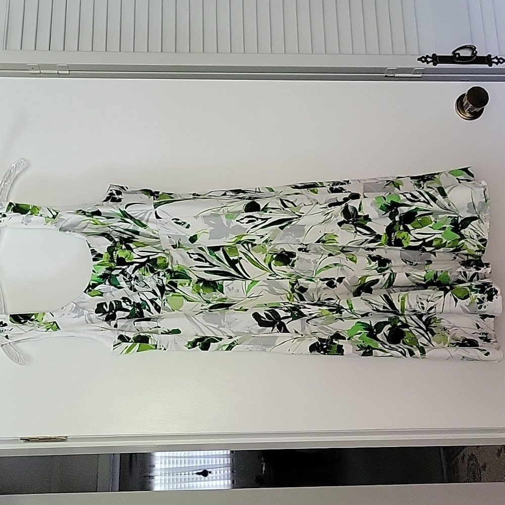LondonTimes Green Print Sundress Size 14